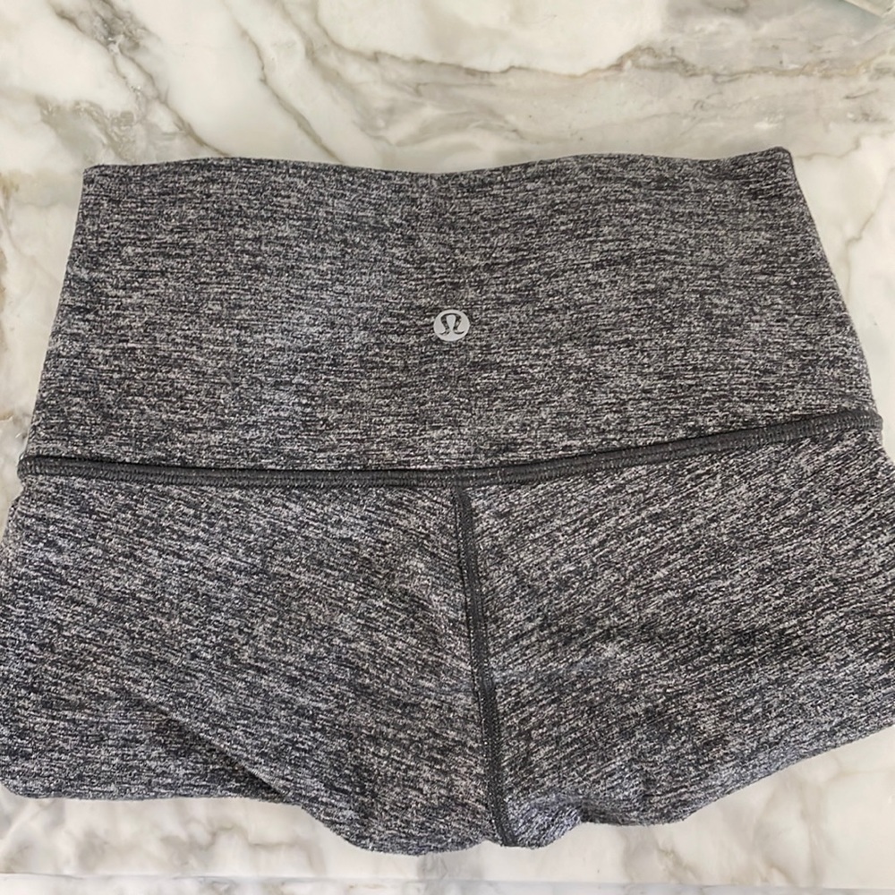 lululemon leggings! 7/8th align nulu material